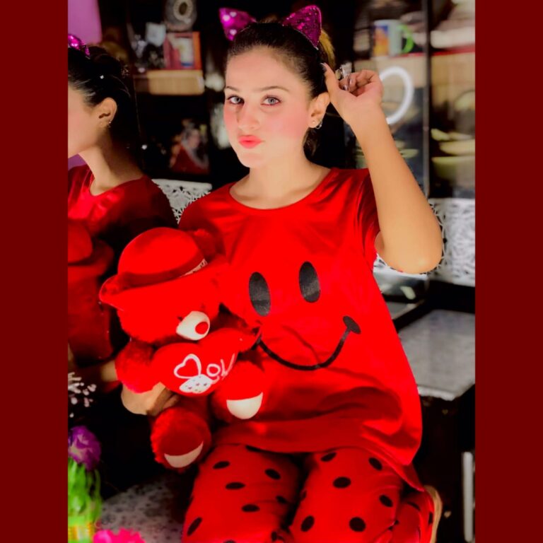 Red Smile with Dotted Style Pajama Half Sleeves Night Suit for her (RX-23) - Super Bazar Shopping 